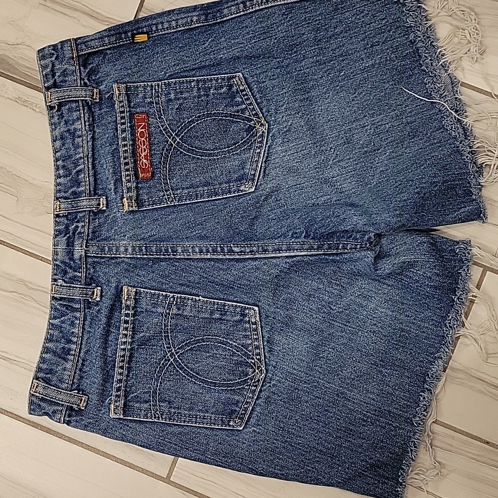 Vintage Sasson jean shorts - Picture 2 of 3